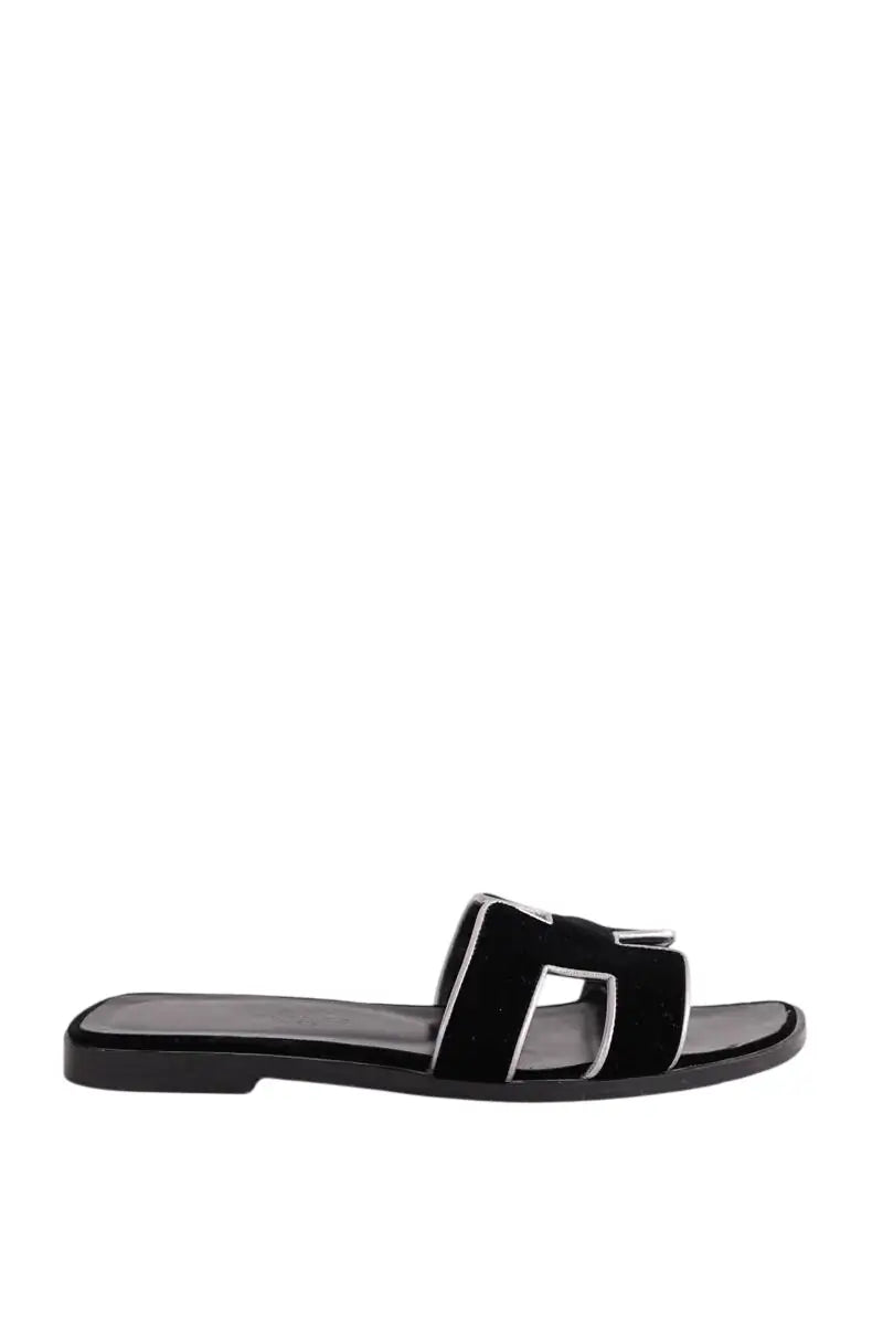 Sandales Oran Hermès ORAN Noir en Cuir, taille 34 - Seconde Main