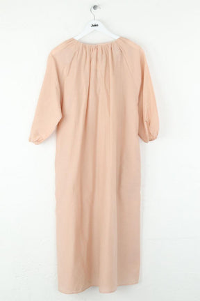 Robe Momoni  Rose