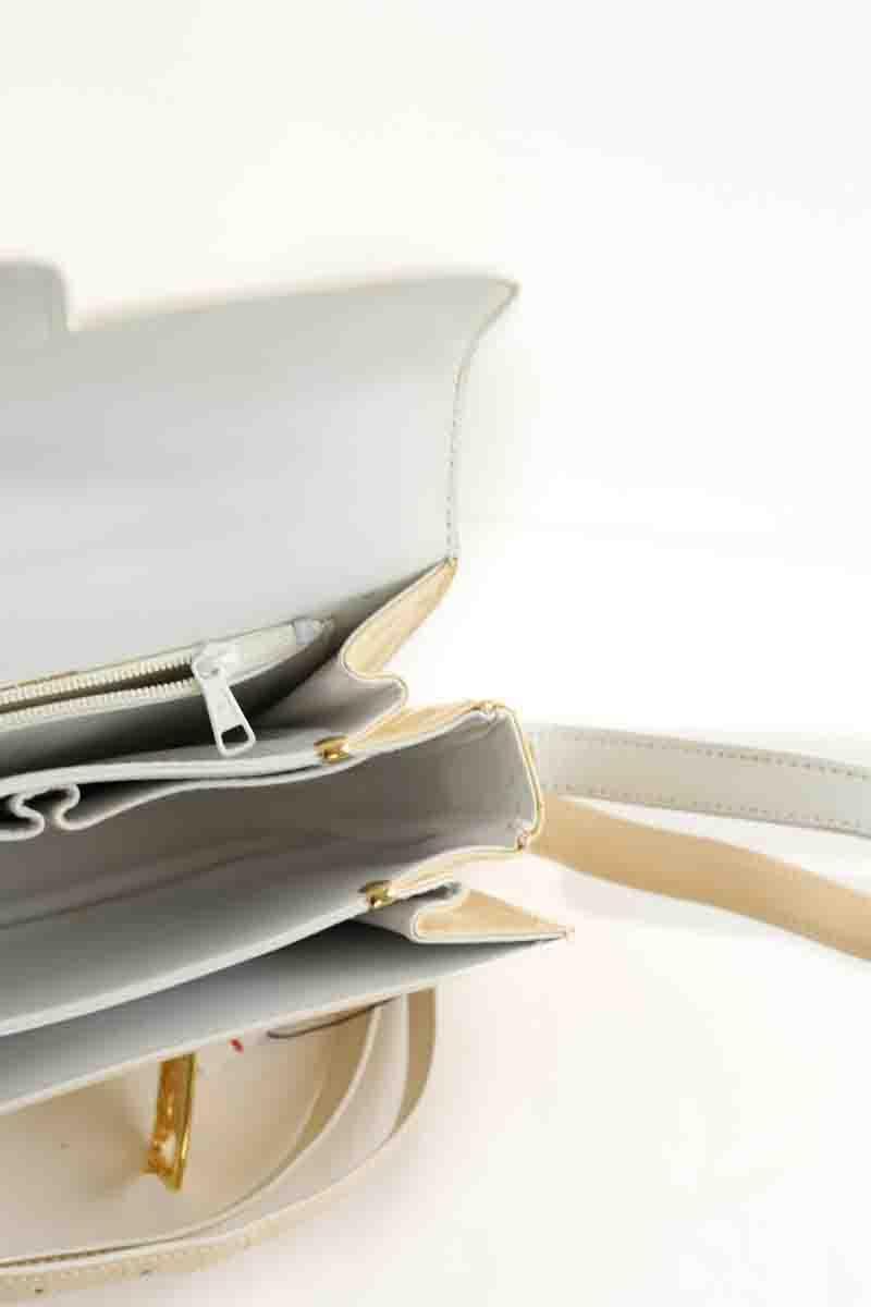 Sacs à bandoulière Celine Triomphe Vintage Beige