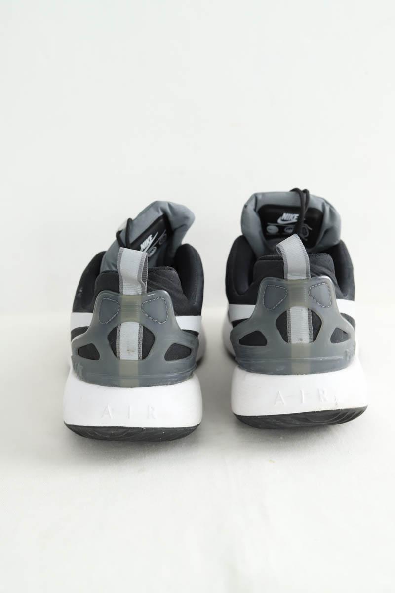 Baskets basses Nike  Noir