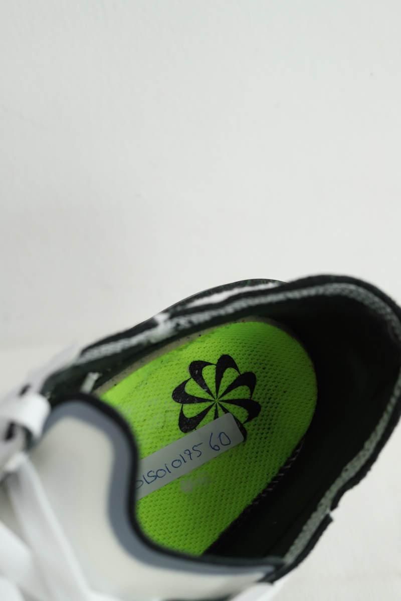 Baskets basses Nike  Blanc