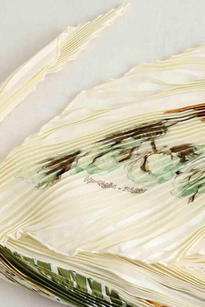 Foulard Hermès  Beige