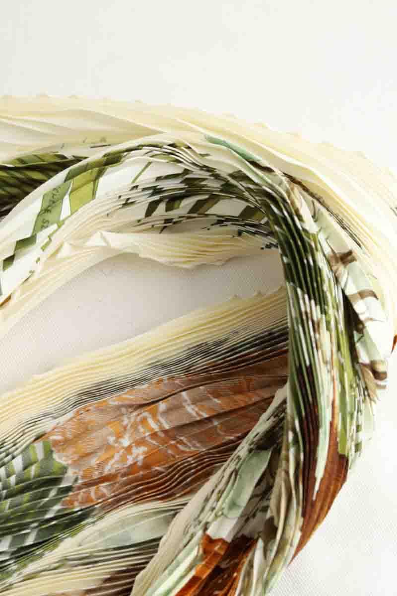 Foulard Hermès  Beige