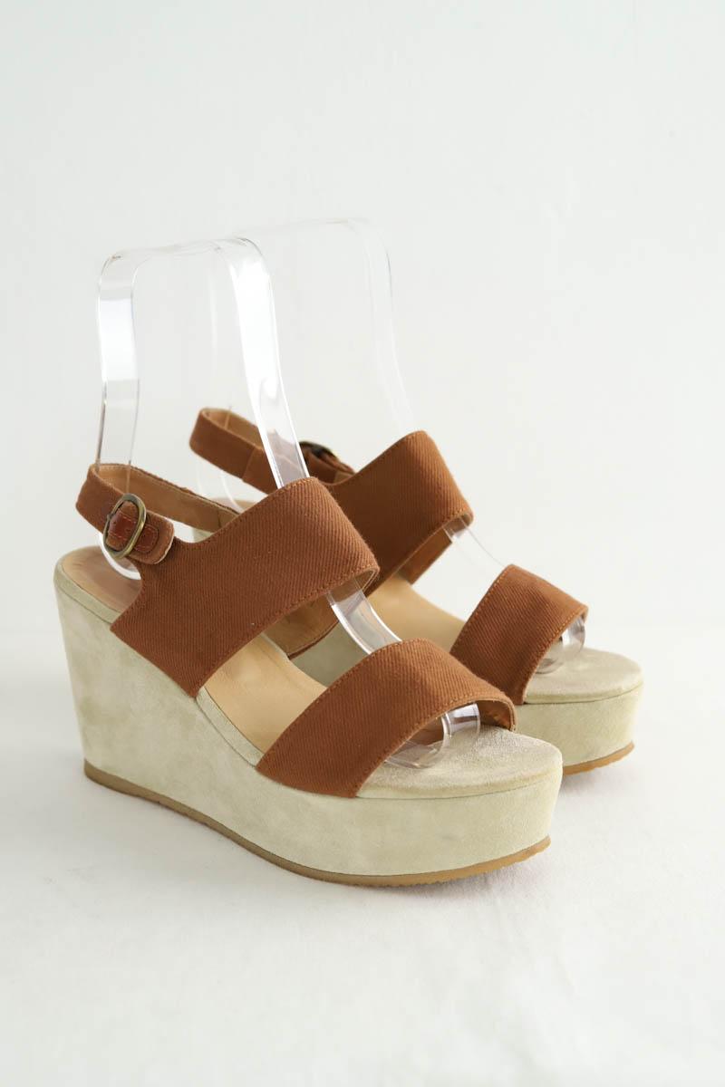 Talons APC  Marron