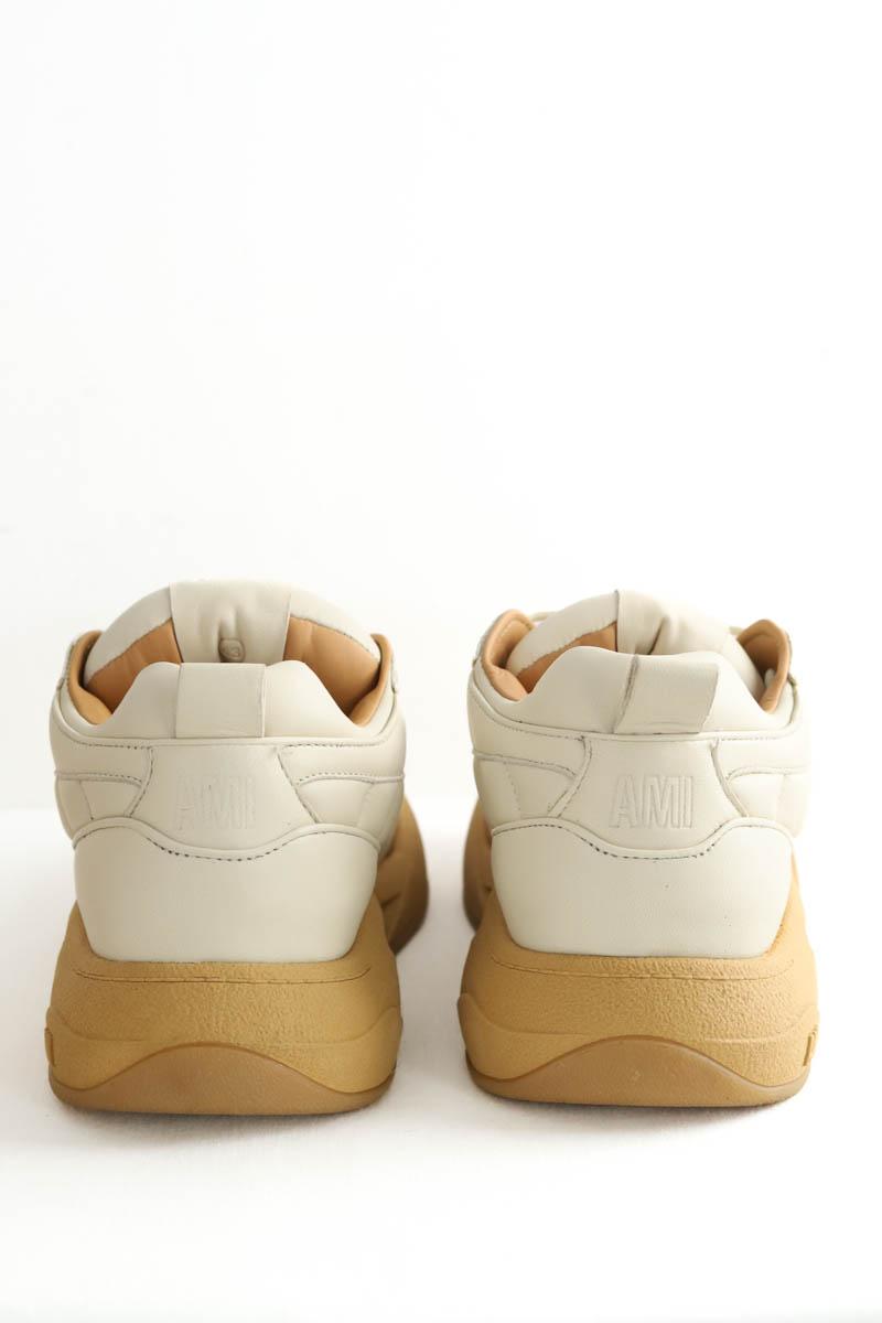 Baskets Ami  Beige