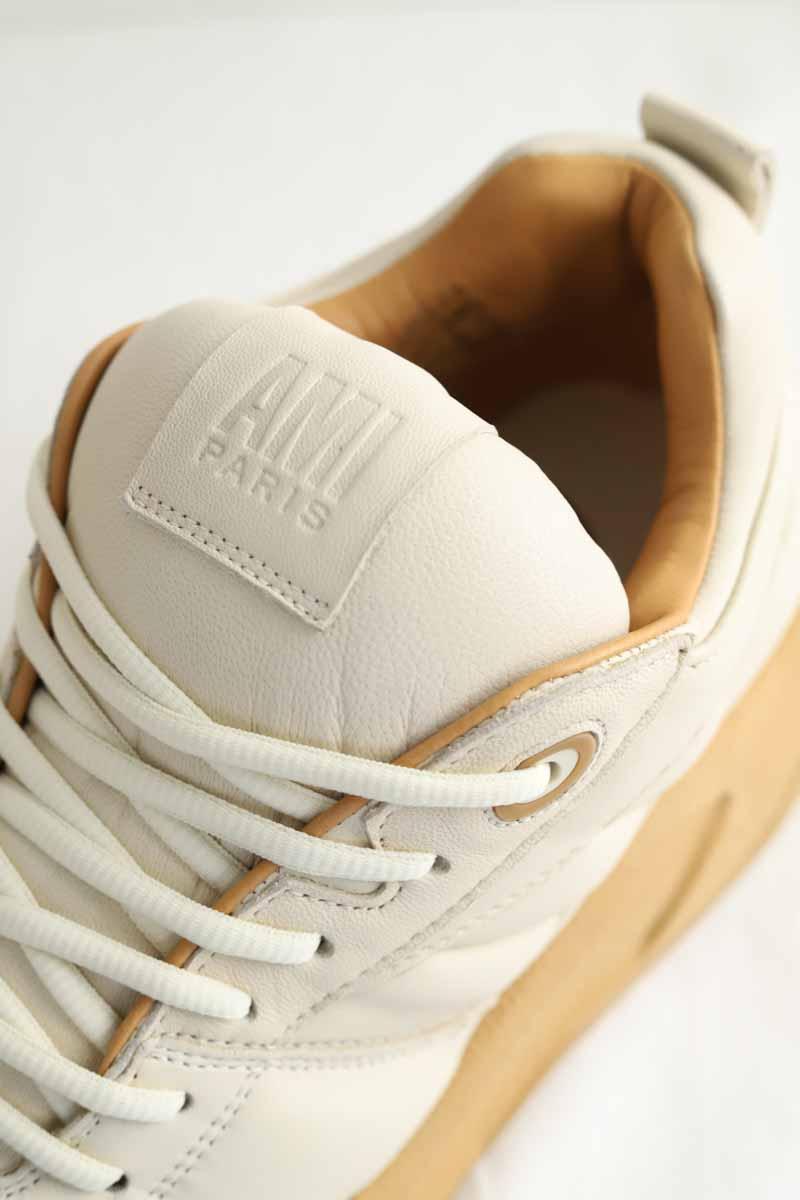 Baskets Ami  Beige
