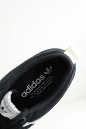 Baskets Adidas  Noir