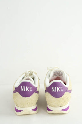 Baskets Nike  Beige
