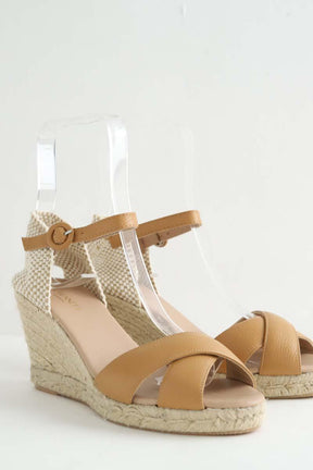 Talons LK Bennett  Beige