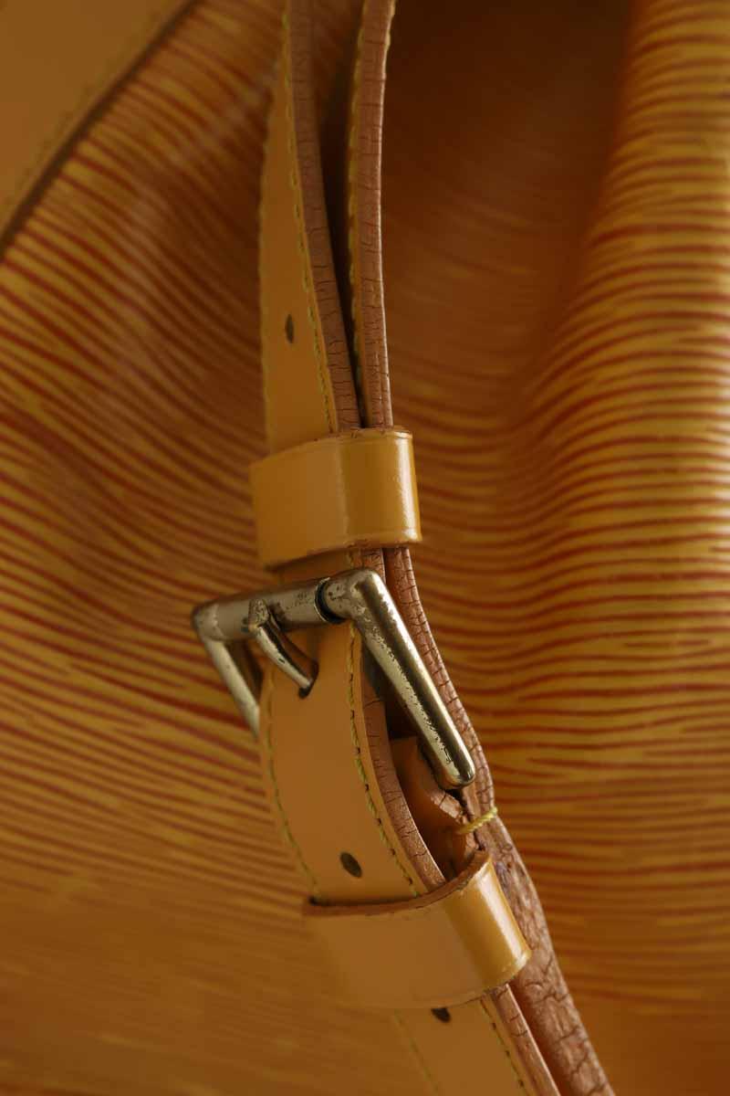 Sac à bandoulière Louis Vuitton Noe Jaune