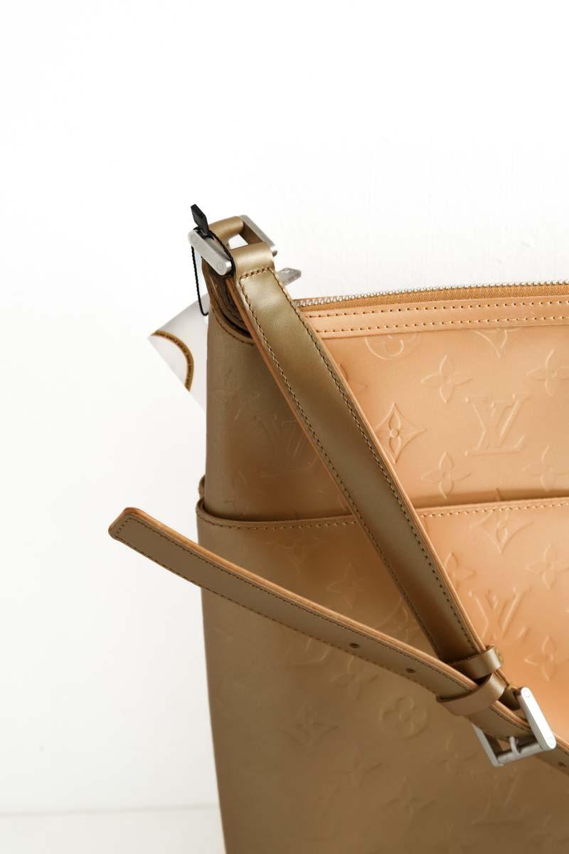 Sac porté épaule Louis Vuitton Marshmallow Beige