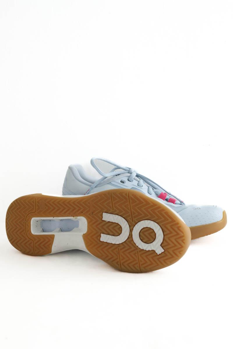 Baskets On  Bleu