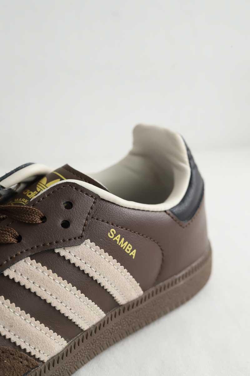 Baskets Adidas Samba Marron