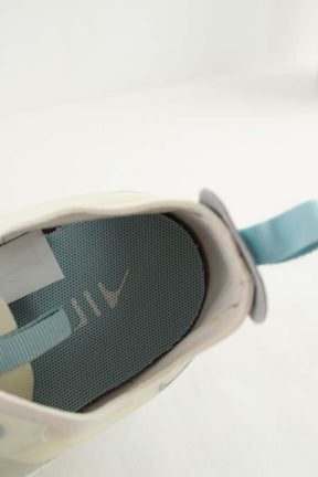 Baskets Nike  Blanc