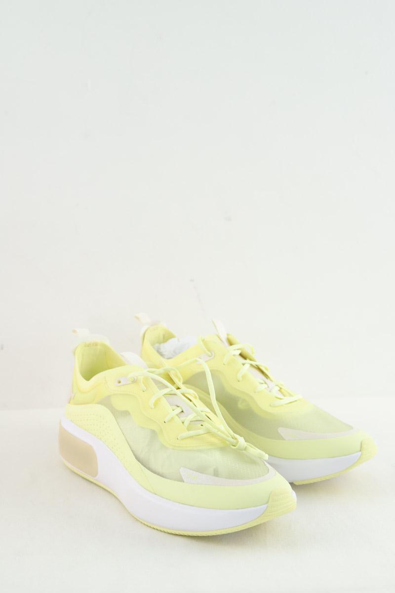 Baskets Nike Air Max Jaune