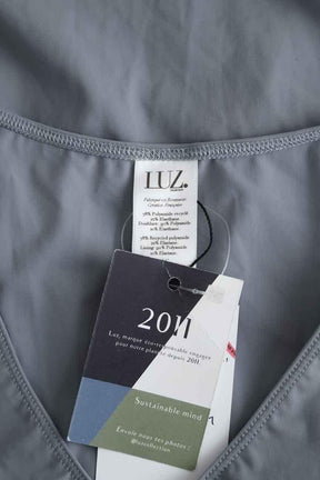 Body Luz  Gris