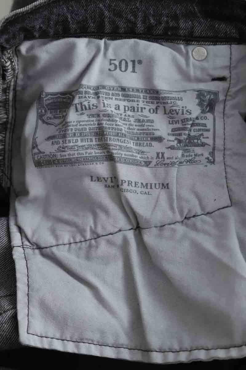 Jean Levi's 501 Noir