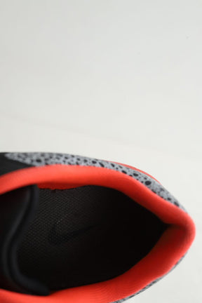 Baskets Nike  Noir
