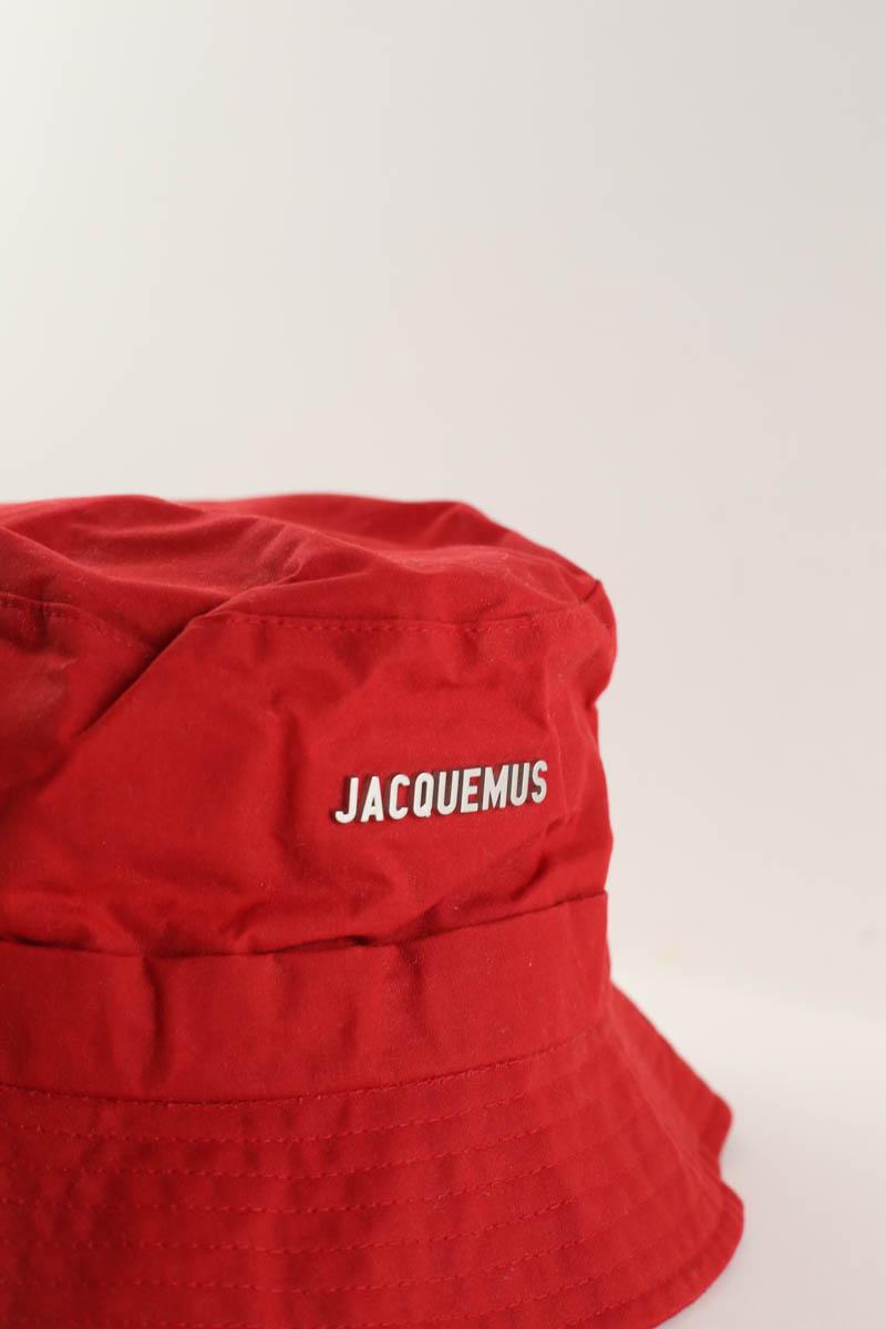 Bob Jacquemus  Rouge