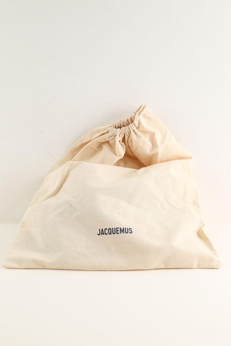 Bob Jacquemus  Rouge