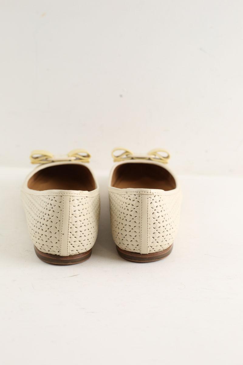 Ballerines Salvatore Ferragamo Vara Ecru