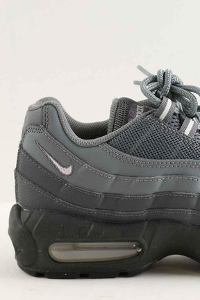 Baskets Nike Air Max 95 Gris