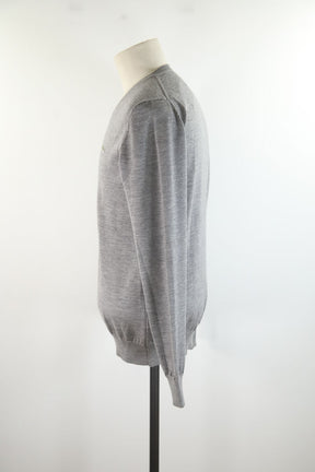 Pull en laine gris