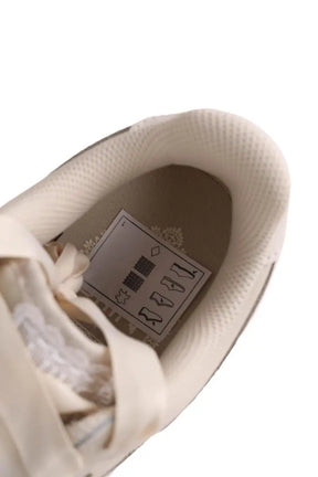 Baskets Nike Beige en Cuir
