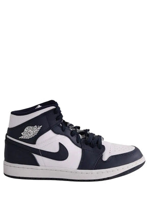 Baskets Nike Marine en Cuir, taille 40 - Seconde Main