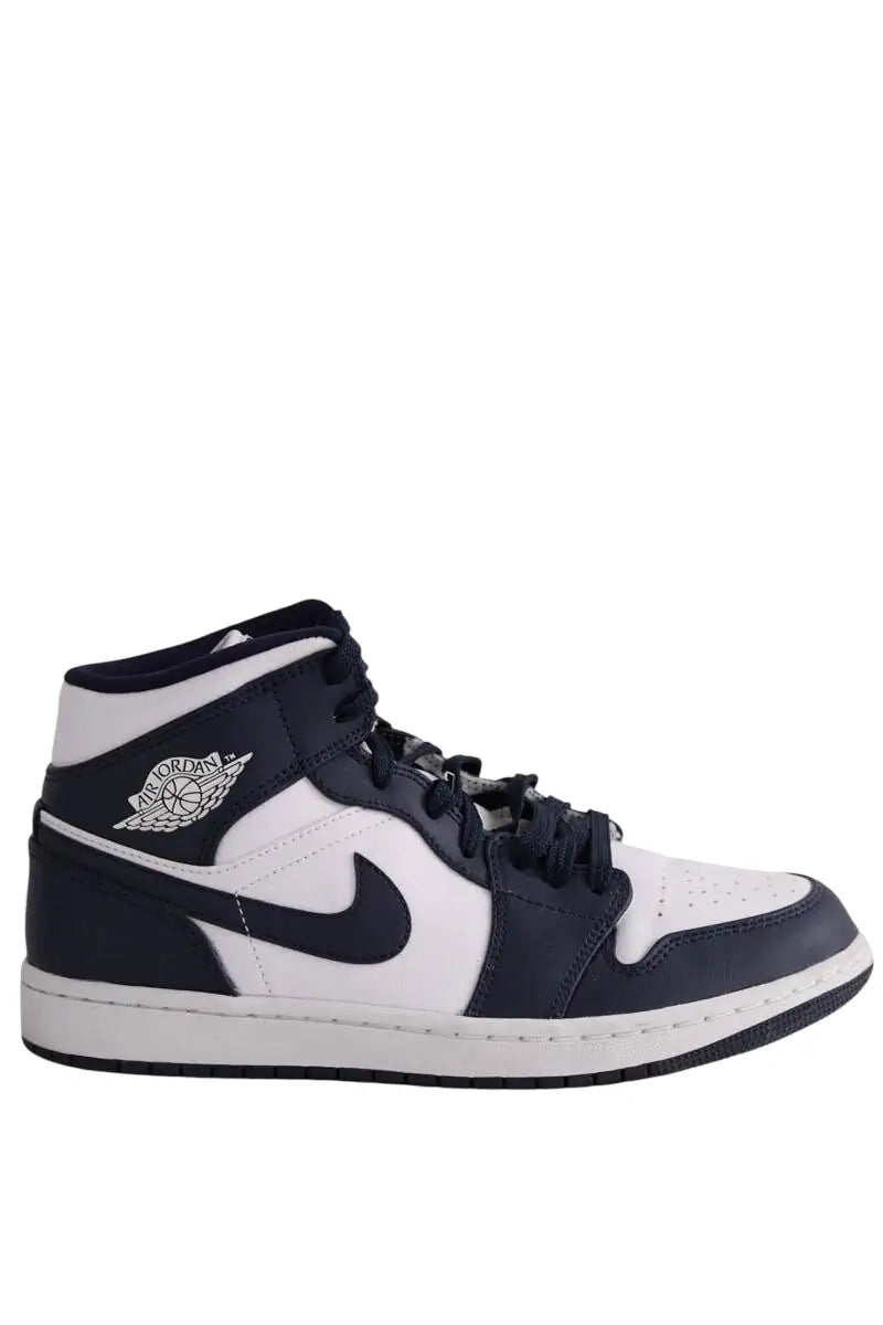 Baskets Nike Marine en Cuir, taille 40 - Seconde Main