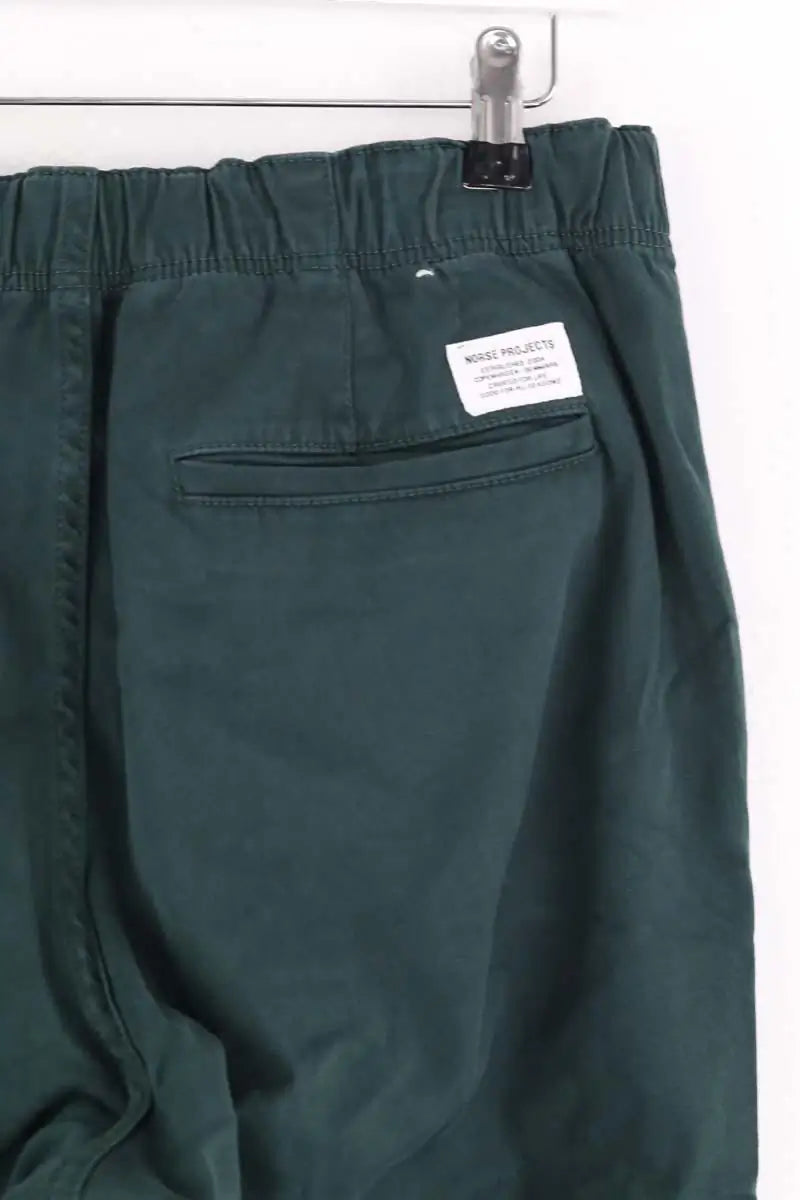Pantalon droit Norse Projects Vert en Coton