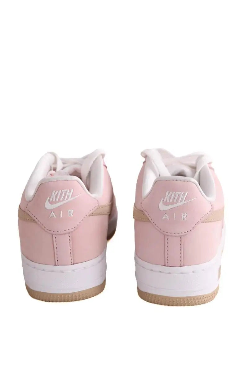 Baskets Nike SF Air Force 1 Rose en Cuir