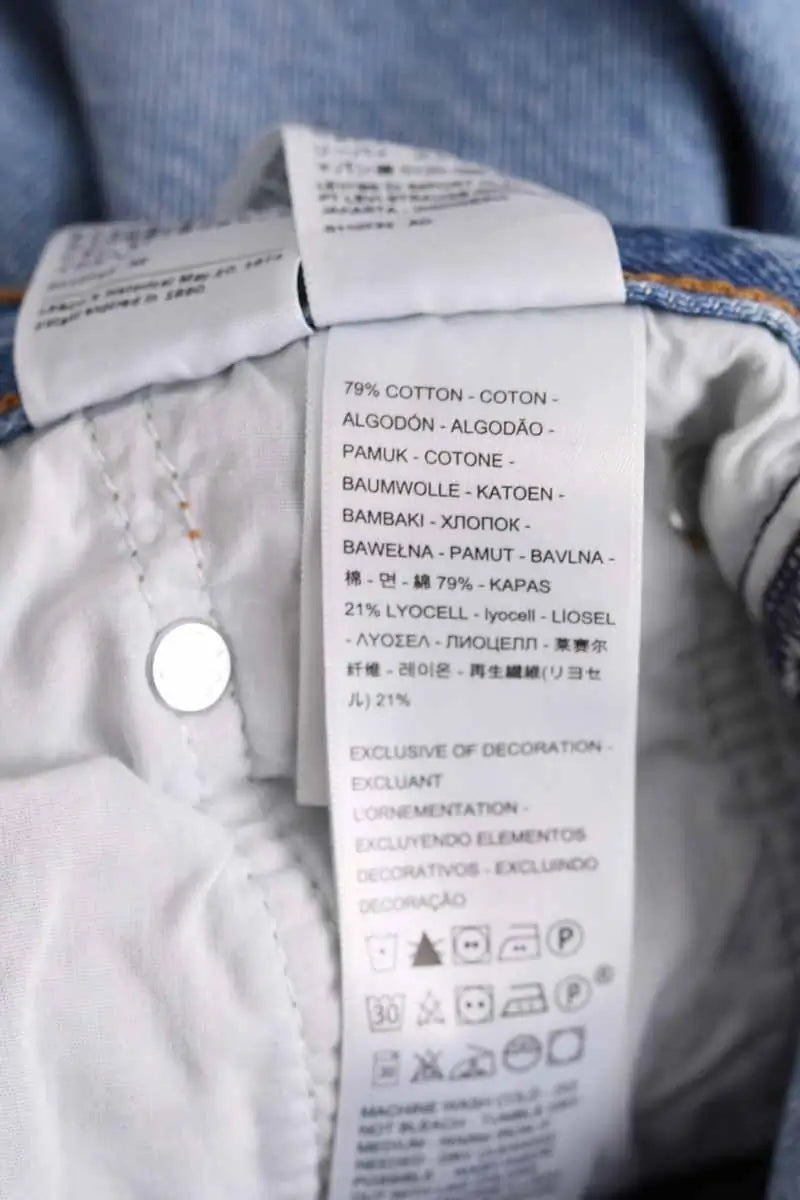 Jean droit Levi's Bleu en Coton