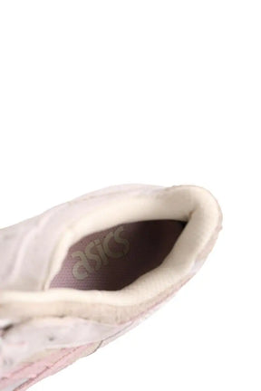 Baskets Asics Ecru en Tissu