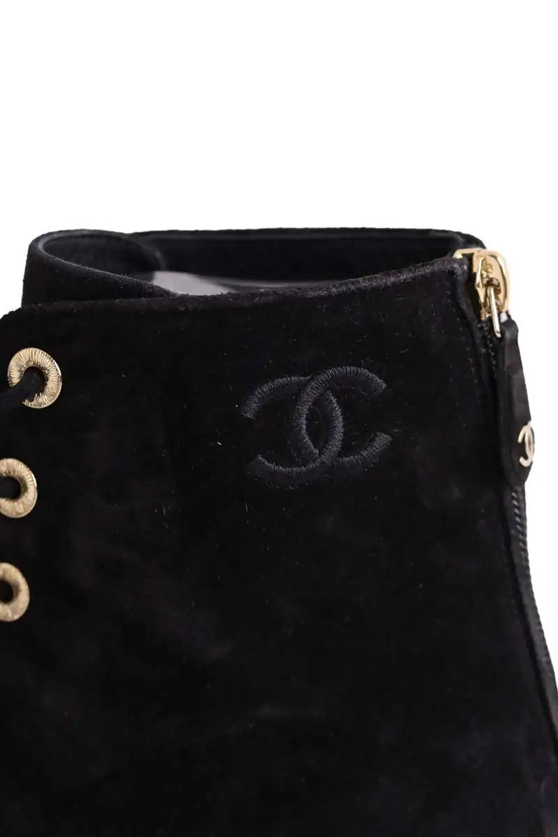 Boots à lacets Chanel Noir en Daim