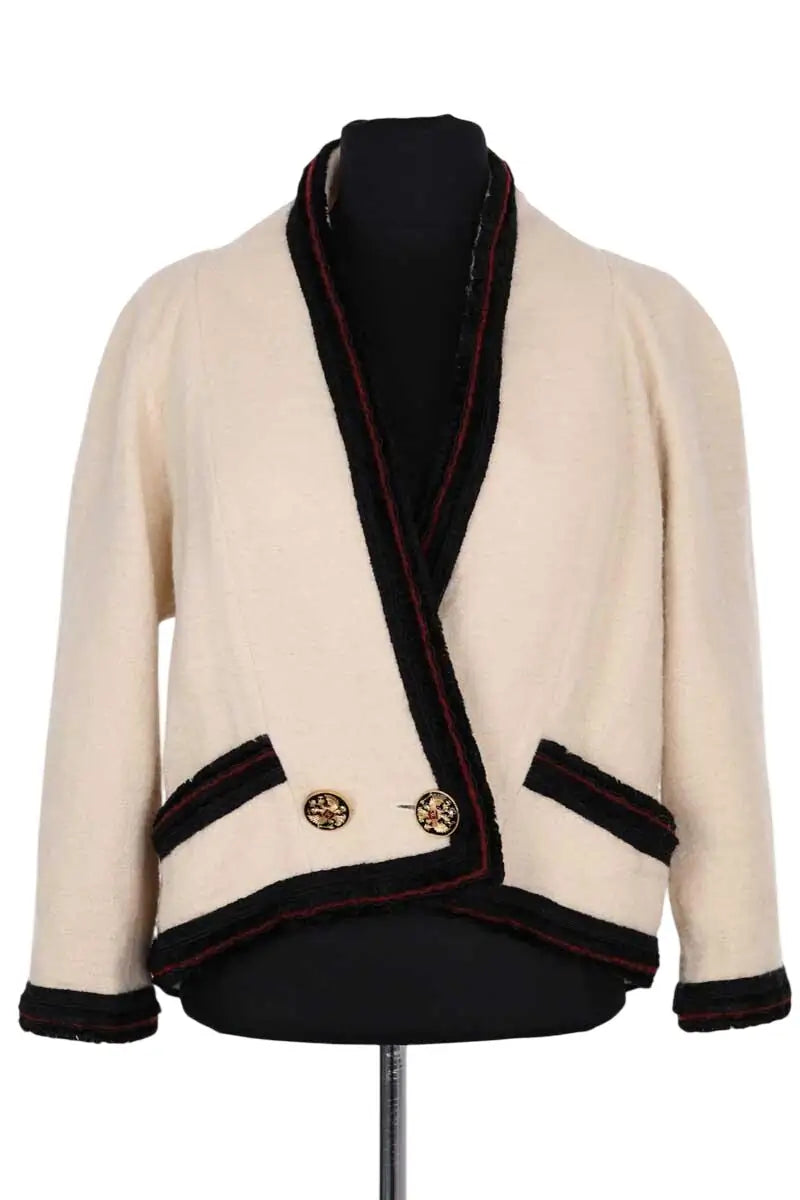 Veste Chanel Beige en Cachemire, taille M - Seconde Main
