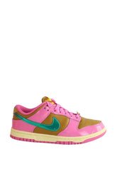 Baskets Nike Rose en Cuir, taille 36 - Seconde Main