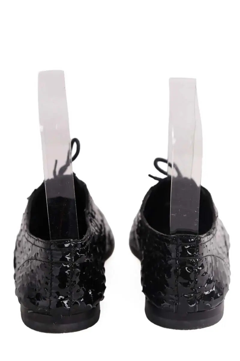 Chaussures à lacets Saint Laurent Noir en Cuir verni