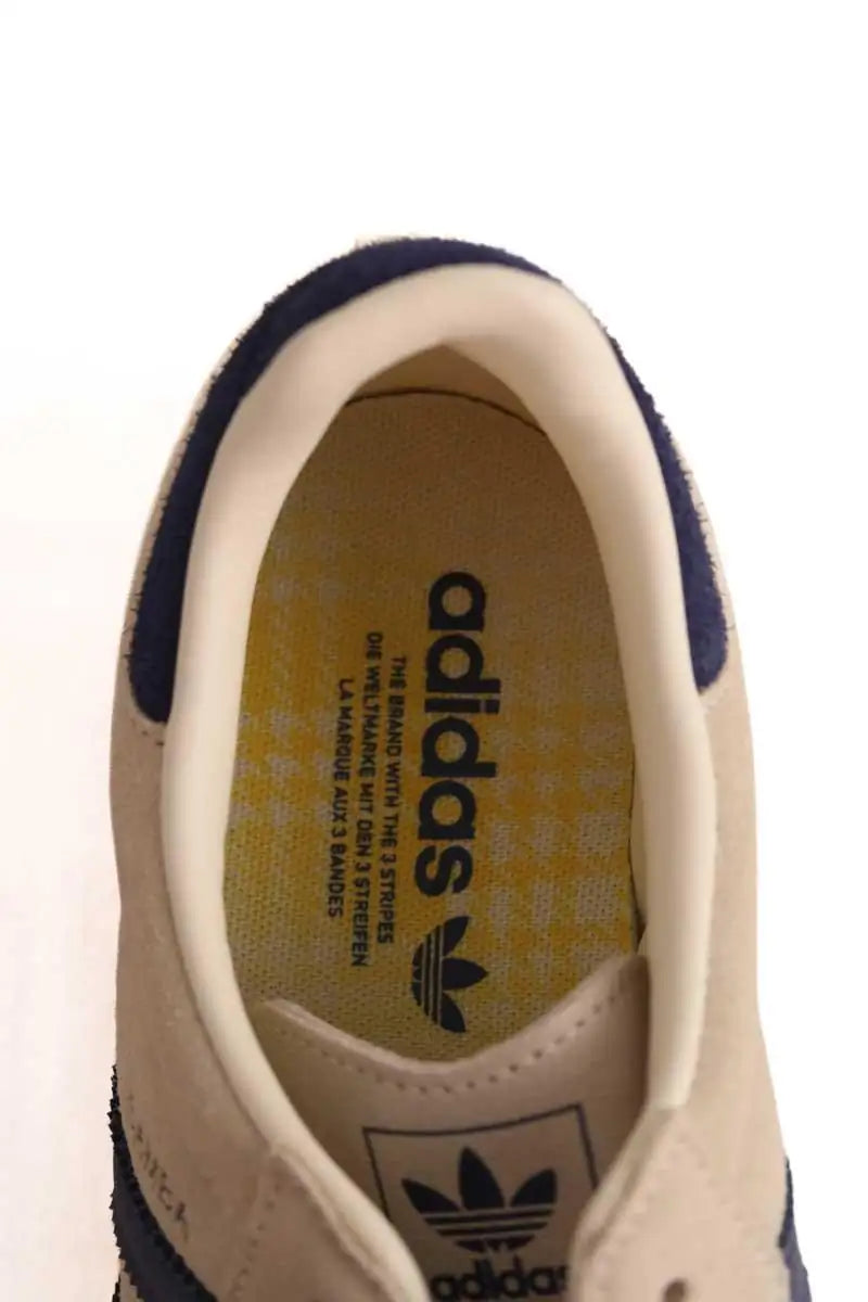 Baskets basses Adidas Beige en Daim