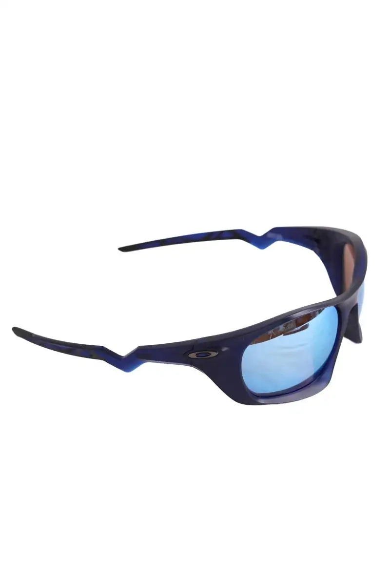 Lunettes de soleil Oakley Marine en Plastique