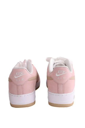 Baskets Nike SF Air Force 1 Rose en Cuir