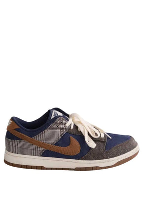 Baskets basses Nike SB Dunk Low Marron en Tissu, taille 45 - Seconde Main