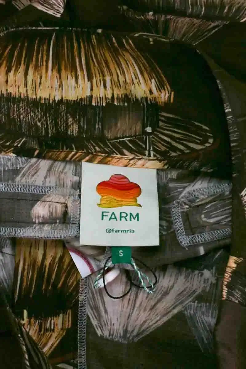 Mini short Farm Rio Marron en Synthétique