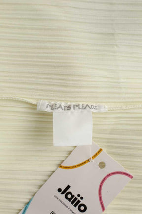 Top Pleats Please  Blanc