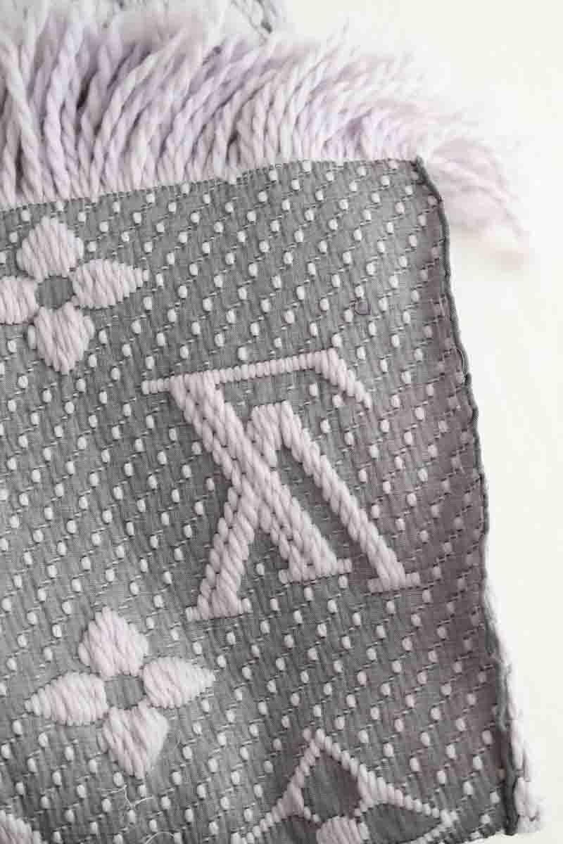 Foulard Louis Vuitton  Gris