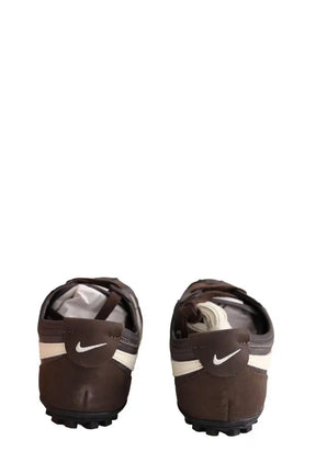Baskets Nike Marron en Tissu