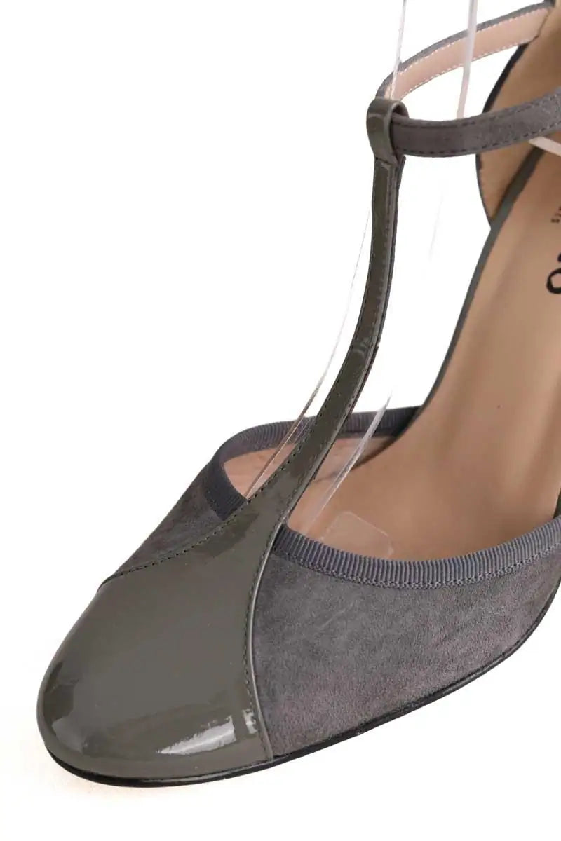Talons Repetto Gris en Cuir