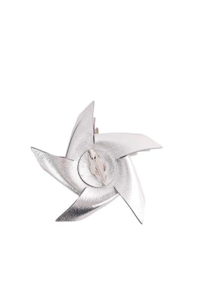 Épingle Chanel Argent en Cuir