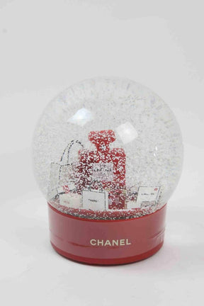 Décoration Chanel  Rouge