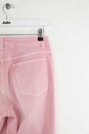 Slim Closed  Rose